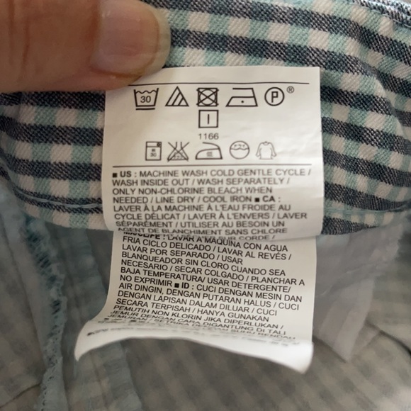 OLD NAVY Mid Rise Gingham Pixie Ankle Pants, 8 - Picture 11 of 11